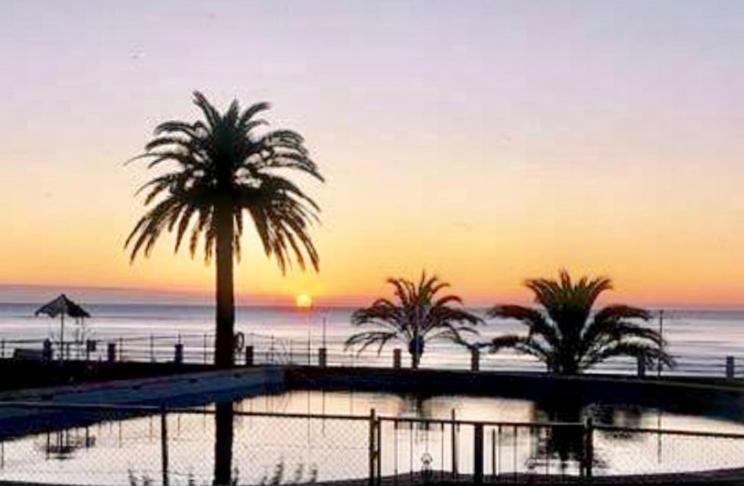 Appartamento Torre De La Roca Industrial69 Torremolinos Esterno foto
