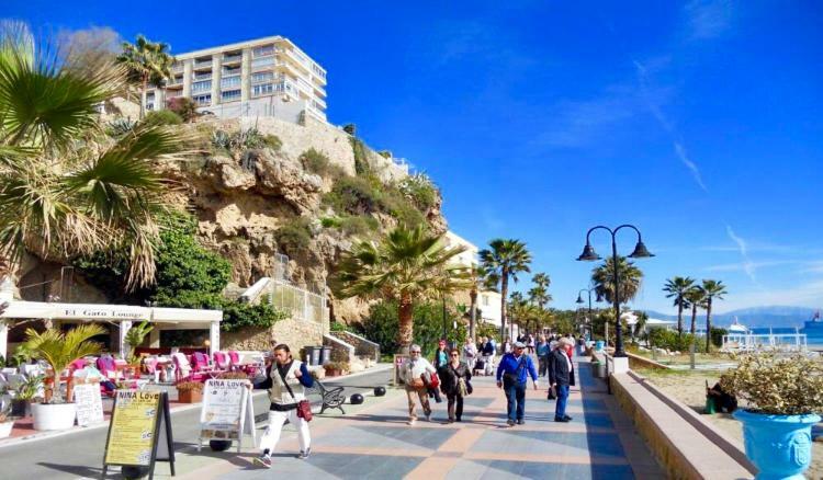 Appartamento Torre De La Roca Industrial69 Torremolinos Esterno foto
